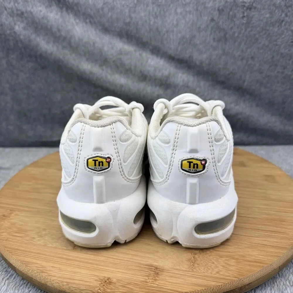 Nike Air Max Plus TN Shoes Boys Size 5.5Y White Running Sneakers CW7044-100